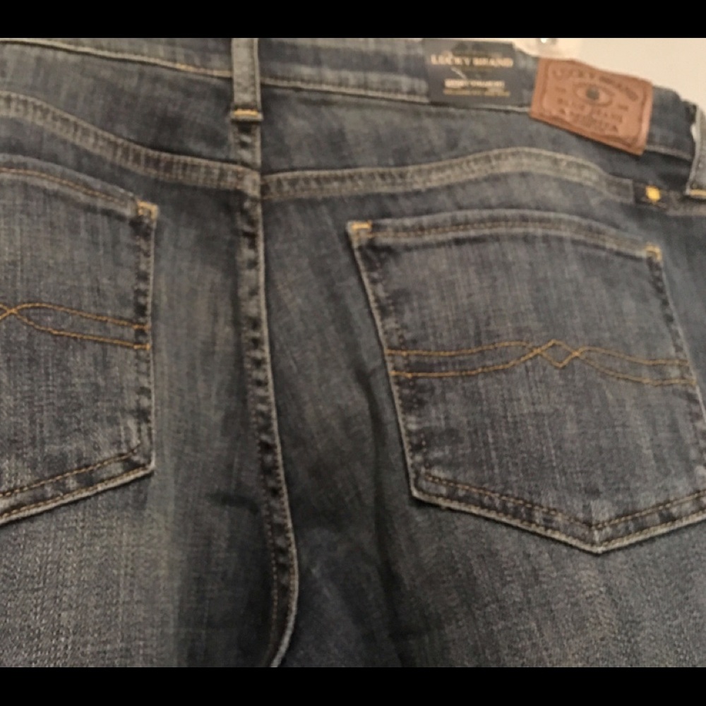 Lucky Brand with tags on - Picture 2 of 6